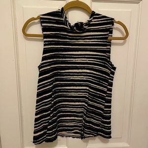 HACHE black and white wool top size 40 IT (US size 4)